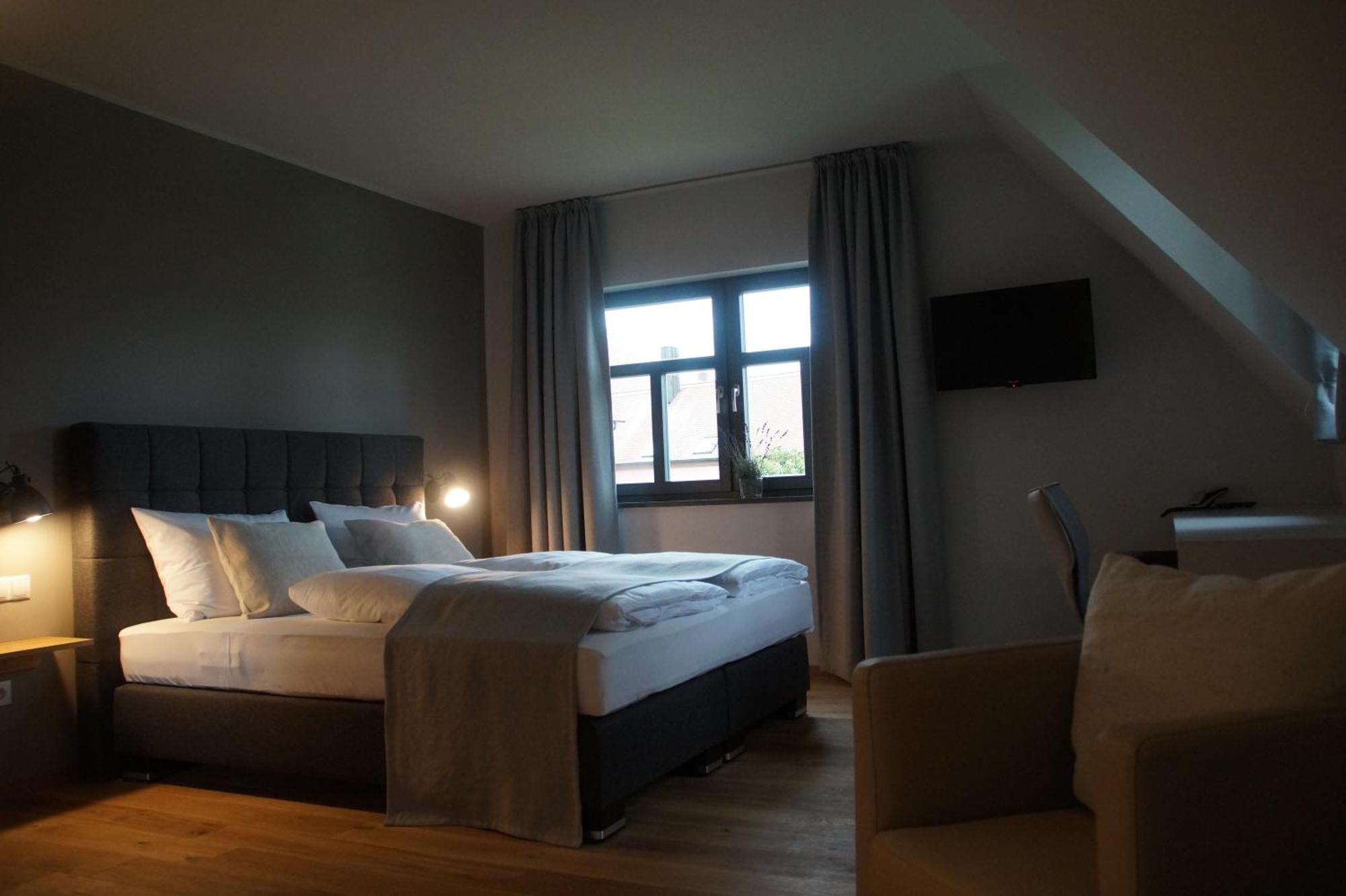 Hotel Dorfmuehle Lehrberg Room photo